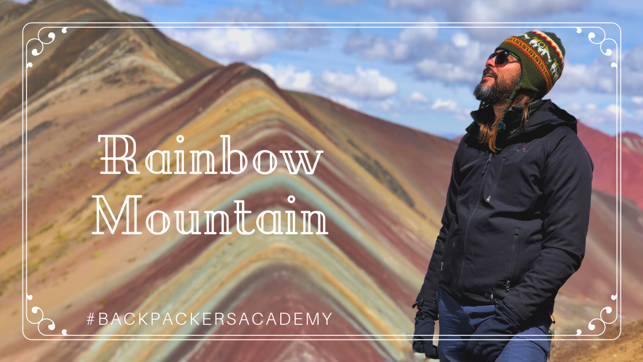 La montagna arcobaleno di Vinicunca, Perù