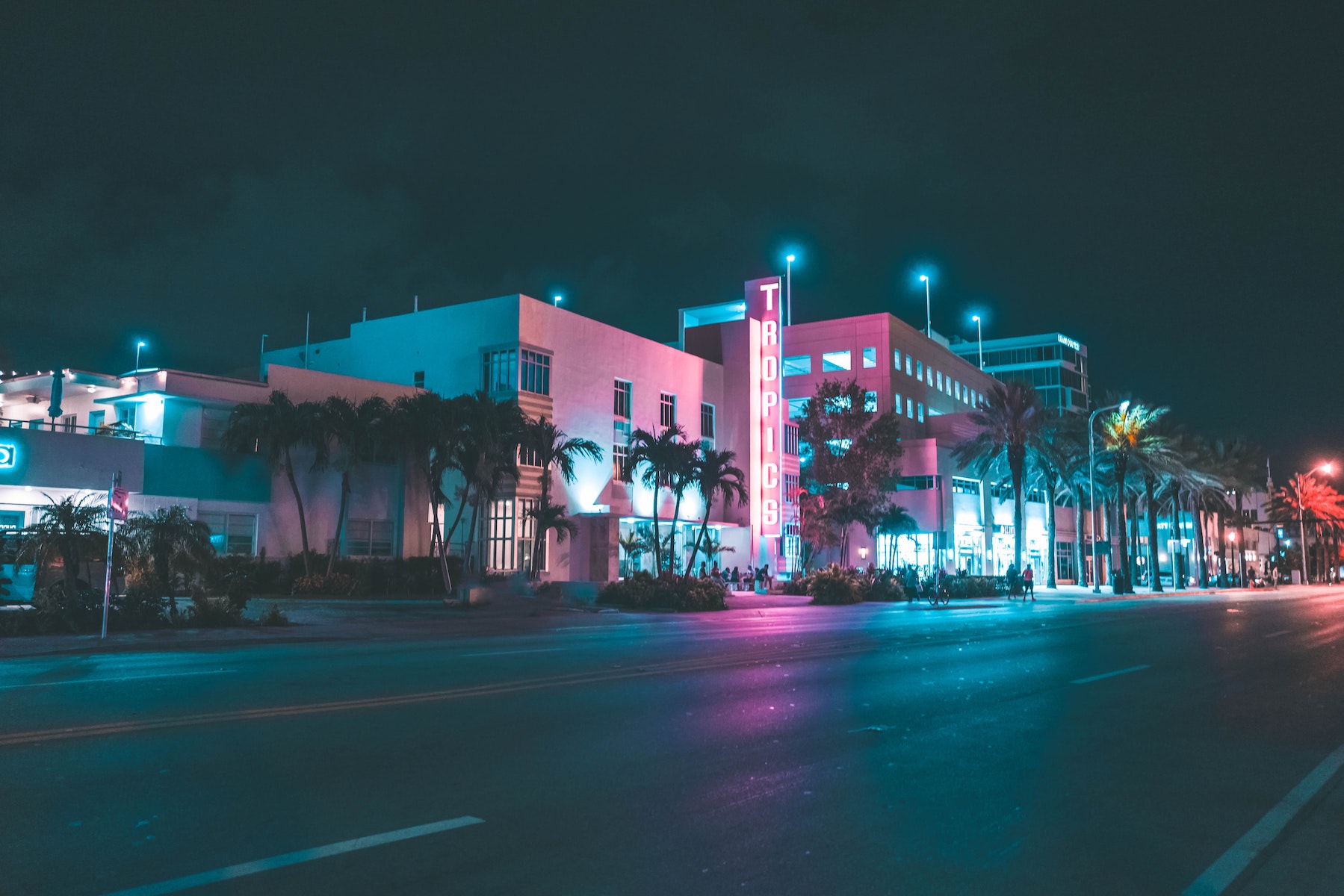 ryan-spencer-Um9AkOiIDcU-unsplash.jpg